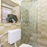 Three-bedroom In Apartment