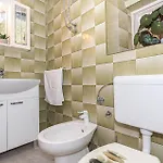 Three-bedroom In * Sibenik