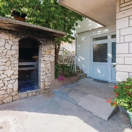 Apartmán 3 Bedroom Stunning In Šibenik